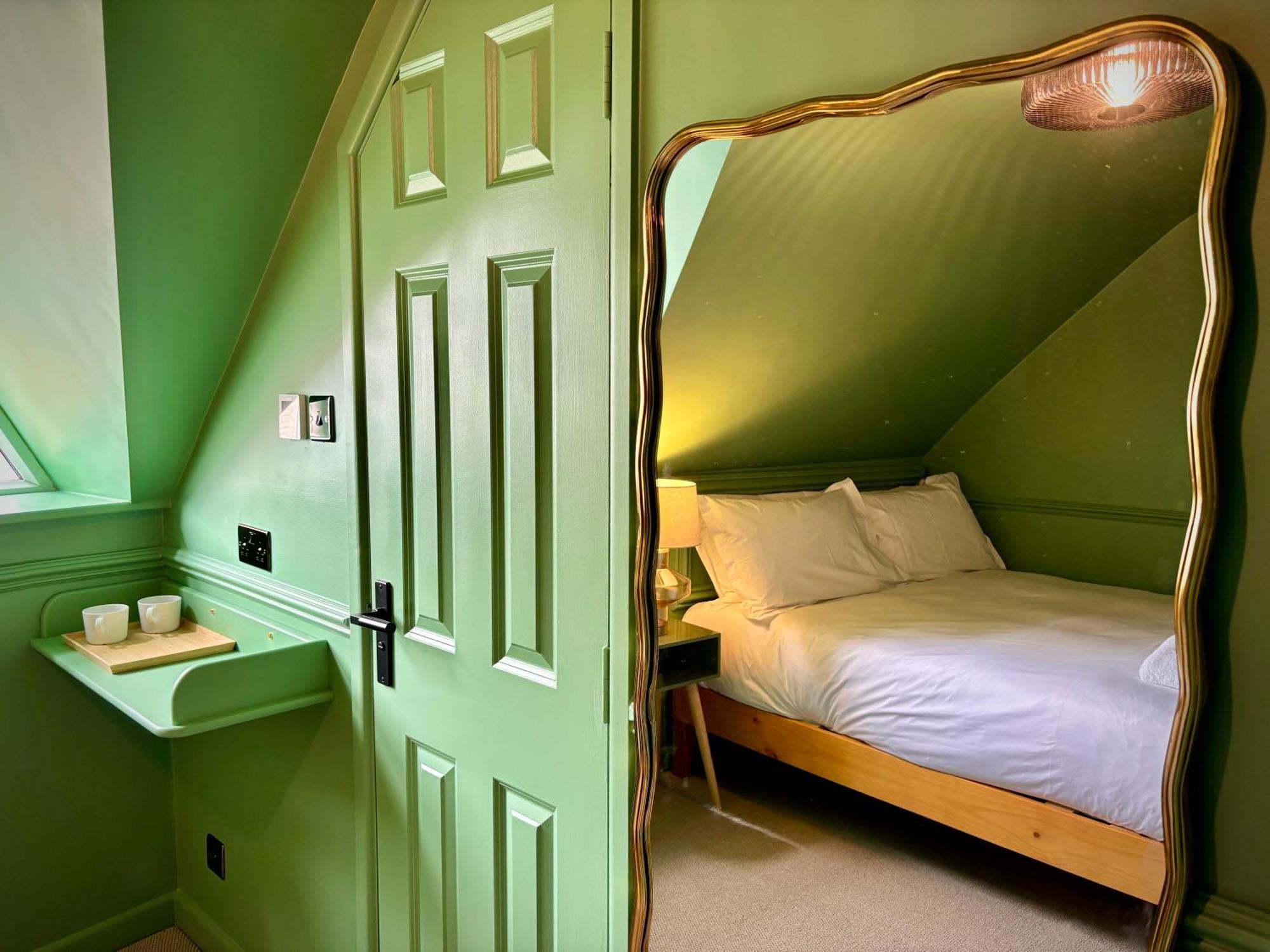 Rooms At The Quayside Are Stylish En-Suite Rooms On Poole Quay All Fully Refurbed For Summer 2024 Exterior photo